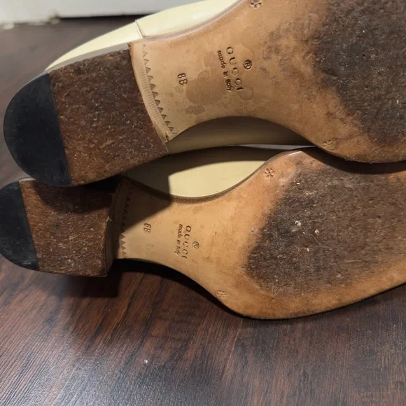 Gucci Women’s Leather Pull On Elegant Beige Boots Sz 8